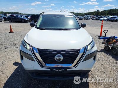 Piąte zdjęcie samochodu w środku: 2021 NISSAN ROGUE S VIN:5N1AT3AA7MC721095 - miniatura