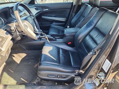 Zdjęcie 7 z 12 samochodu: 2009 HONDA ACCORD EXL VIN:1HGCP26889A131025 - miniatura