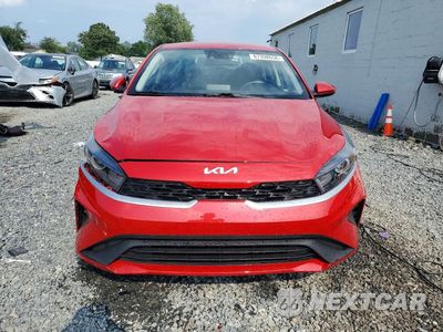 Piąte zdjęcie samochodu w środku: 2023 KIA FORTE LXS VIN:3KPF24AD0PE642376 - miniatura