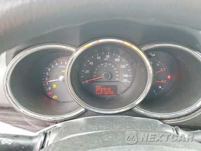 Zdjęcie 9 z 13 samochodu: 2012 KIA SORENTO LX VIN:5XYKT4A61CG229988 - miniatura