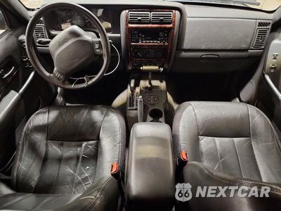 Zdjęcie 8 z 12 samochodu: 2001 JEEP CHEROKEE CLASSIC VIN:1J4FF58S91L595694 - miniatura