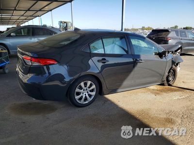 Trzecie zdjęcie samochodu z tyłu: 2025 TOYOTA COROLLA LE VIN:5YFB4MDEXSP266452 - miniatura