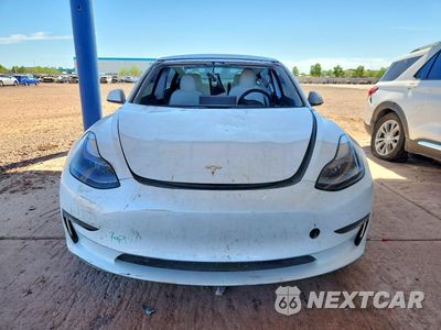 Piąte zdjęcie samochodu w środku: 2023 TESLA MODEL 3 VIN:5YJ3E1EB5PF592778 - miniatura