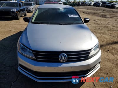 Piąte zdjęcie samochodu w środku: 2016 VOLKSWAGEN JETTA S VIN:3VW167AJ4GM269366 - miniatura