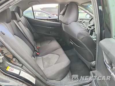 Zdjęcie 10 z 13 samochodu: 2018 TOYOTA CAMRY LE VIN:4T1B11HK7JU566146 - miniatura