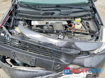 Zdjęcie 11 z 12 samochodu: 2015 TOYOTA PRIUS V THREE VIN:JTDZN3EU7FJ028905 - miniatura