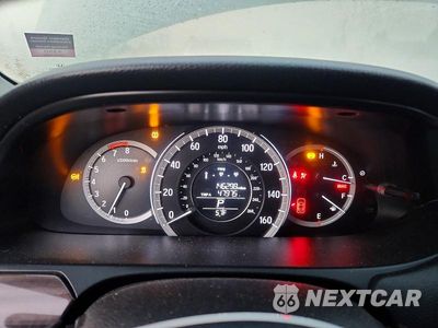 Zdjęcie 9 z 13 samochodu: 2016 HONDA ACCORD EXL VIN:1HGCR3F81GA029403 - miniatura