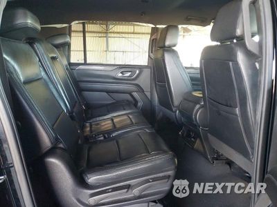 Zdjęcie 11 z 13 samochodu: 2022 CHEVROLET SUBURBAN C1500 LS VIN:1GNSCBED6NR359323 - miniatura