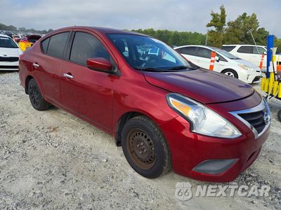 Czwarte zdjęcie samochodu z boku: 2017 NISSAN VERSA 1.6 SV VIN:3N1CN7AP1HL830815 - miniatura