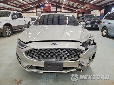 Piąte zdjęcie samochodu w środku: 2019 FORD FUSION TITANIUM VIN:3FA6P0SU9KR157394 - miniatura