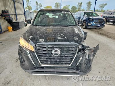 Piąte zdjęcie samochodu w środku: 2023 NISSAN KICKS S VIN:3N1CP5BV4PL476962 - miniatura