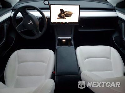 Zdjęcie 8 z 12 samochodu: 2023 TESLA MODEL 3 VIN:5YJ3E1EA1PF679066 - miniatura