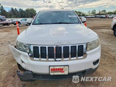 Piąte zdjęcie samochodu w środku: 2013 JEEP GRAND CHEROKEE LAREDO VIN:1C4RJFAG1DC513040 - miniatura