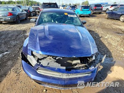 Piąte zdjęcie samochodu w środku: 2012 FORD MUSTANG VIN:1ZVBP8AM0C5202863 - miniatura