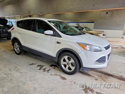 Czwarte zdjęcie samochodu z boku: 2015 FORD ESCAPE SE VIN:1FMCU0G73FUA24715 - miniatura
