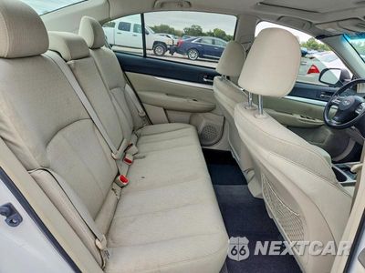 Zdjęcie 10 z 12 samochodu: 2012 SUBARU LEGACY 2.5I PREMIUM VIN:4S3BMCG64C3007089 - miniatura