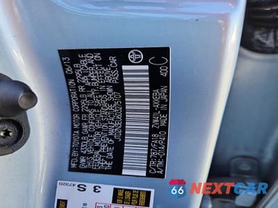 Zdjęcie 13 z 13 samochodu: 2013 TOYOTA PRIUS V TWO VIN:JTDZN3EU6D3275107 - miniatura