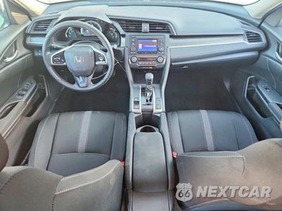 Zdjęcie 8 z 12 samochodu: 2019 HONDA CIVIC LX VIN:19XFC2F68KE022928 - miniatura