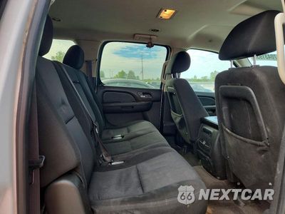 Zdjęcie 11 z 13 samochodu: 2011 GMC YUKON XL K1500 SLE VIN:1GKS2HE31BR255439 - miniatura