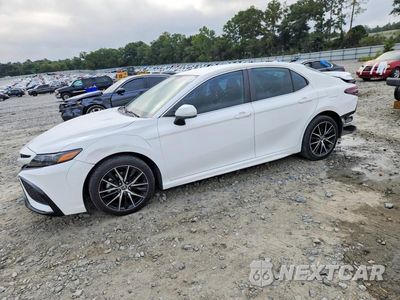 2021 TOYOTA CAMRY SE 4T1G11AK2MU605519 - główne zdjęcie licytacji z USA - miniatura