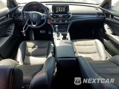 Zdjęcie 8 z 12 samochodu: 2019 HONDA ACCORD SPORT VIN:1HGCV1F35KA021642 - miniatura