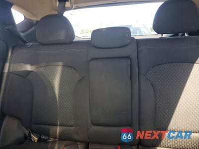 Zdjęcie 10 z 13 samochodu: 2012 HYUNDAI TUCSON GL VIN:KM8JT3AB0CU503632 - miniatura