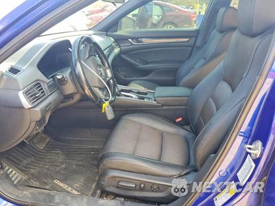 Zdjęcie 7 z 13 samochodu: 2020 HONDA ACCORD SPORT VIN:1HGCV1F32LA014018 - miniatura