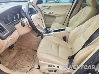 Zdjęcie 7 z 13 samochodu: 2016 VOLVO XC60 T5 PREMIER VIN:YV4612RK8G2798976 - miniatura