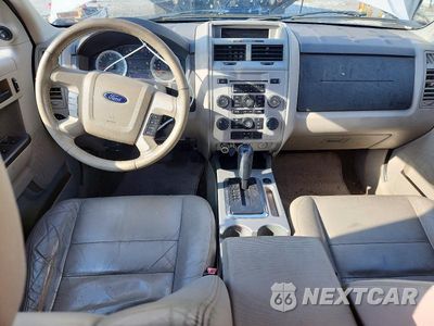 Zdjęcie 8 z 14 samochodu: 2009 FORD ESCAPE XLT VIN:1FMCU03G39KB39613 - miniatura
