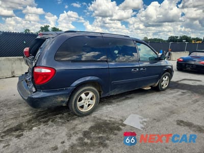 Trzecie zdjęcie samochodu z tyłu: 2007 DODGE GRAND CARAVAN SXT VIN:2D4GP44L67R131913 - miniatura