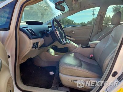 Zdjęcie 7 z 12 samochodu: 2010 TOYOTA PRIUS IV VIN:JTDKN3DU0A0068213 - miniatura