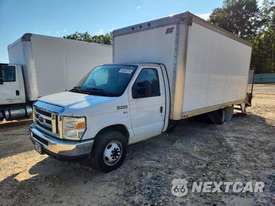 2015 FORD E350 BOX TRUCK 1FDWE3FL4FDA13880 - główne zdjęcie licytacji z USA - miniatura