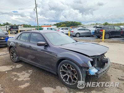 Czwarte zdjęcie samochodu z boku: 2016 CHRYSLER 300 S VIN:2C3CCABG3GH220263 - miniatura