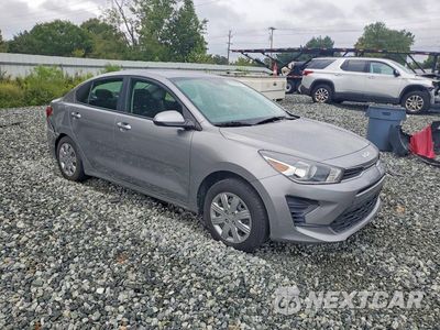 Czwarte zdjęcie samochodu z boku: 2022 KIA RIO S VIN:3KPA24AD5NE474824 - miniatura