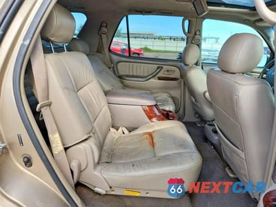 Zdjęcie 11 z 14 samochodu: 2006 TOYOTA SEQUOIA LIMITED VIN:5TDBT48A16S267898 - miniatura