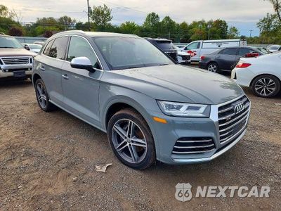 Czwarte zdjęcie samochodu z boku: 2020 AUDI SQ5 PREMIUM PLUS VIN:WA1B4AFY2L2017515 - miniatura