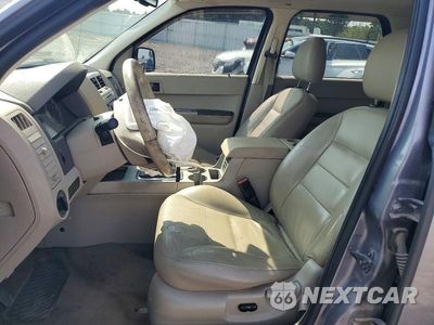 Zdjęcie 7 z 14 samochodu: 2008 FORD ESCAPE XLT VIN:1FMCU93168KB42780 - miniatura