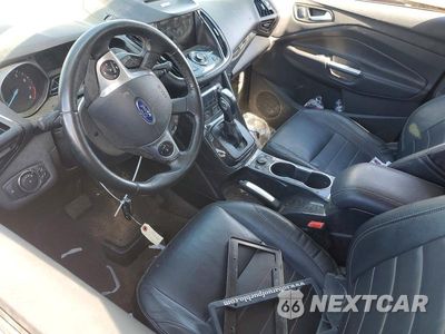 Zdjęcie 8 z 13 samochodu: 2014 FORD ESCAPE TITANIUM VIN:1FMCU9J94EUD81981 - miniatura