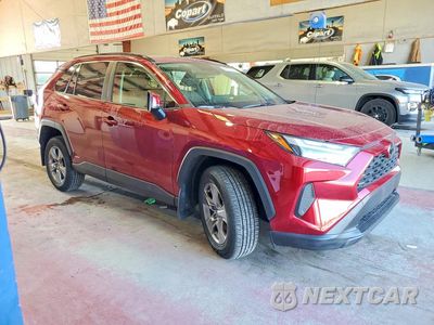 Czwarte zdjęcie samochodu z boku: 2025 TOYOTA RAV4 HYBRID XLE VIN:JTMRWRFV7SD303057 - miniatura