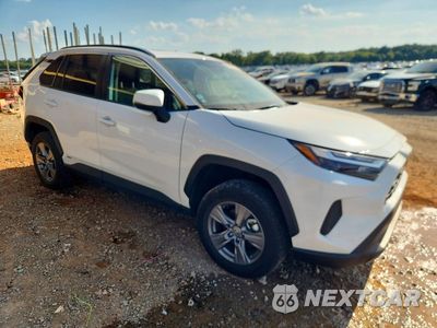 Czwarte zdjęcie samochodu z boku: 2024 TOYOTA RAV4 HYBRID XLE VIN:4T3RWRFV1RU135316 - miniatura