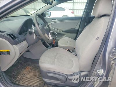 Zdjęcie 7 z 12 samochodu: 2017 HYUNDAI ACCENT SE VIN:KMHCT4AE0HU269542 - miniatura