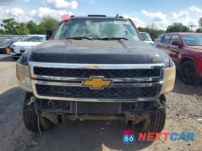 Piąte zdjęcie samochodu w środku: 2014 CHEVROLET SILVERADO K3500 LTZ VIN:1GC4K1C88EF106753 - miniatura