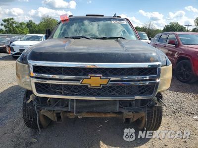 Piąte zdjęcie samochodu w środku: 2014 CHEVROLET SILVERADO K3500 LTZ VIN:1GC4K1C88EF106753 - miniatura