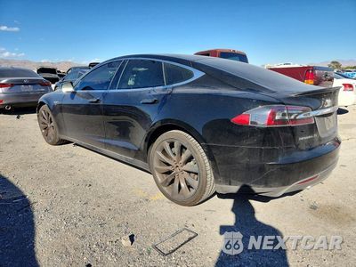 Drugie zdjęcie samochodu z przodu: 2013 TESLA MODEL S VIN:5YJSA1DP0DFP07660 - miniatura