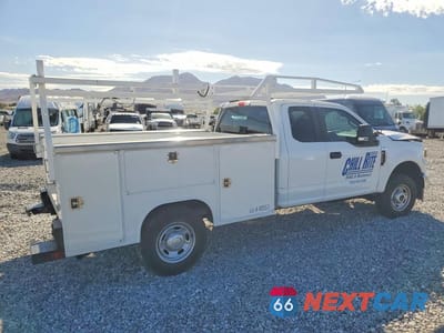 Trzecie zdjęcie samochodu z tyłu: 2022 FORD F250 SUPER DUTY VIN:1FD7X2B64NEC88943 - miniatura