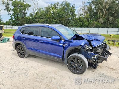 Czwarte zdjęcie samochodu z boku: 2023 VOLKSWAGEN TAOS SE VIN:3VVEX7B27PM326671 - miniatura
