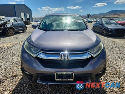Piąte zdjęcie samochodu w środku: 2017 HONDA CR-V EX VIN:7FARW1H51HE024241 - miniatura