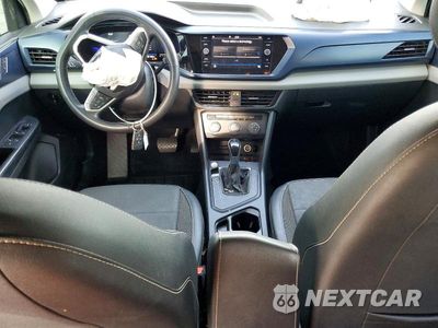 Zdjęcie 8 z 13 samochodu: 2022 VOLKSWAGEN TAOS SE VIN:3VVSX7B29NM074647 - miniatura