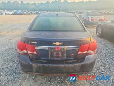 Zdjęcie 6 z 12 samochodu: 2014 CHEVROLET CRUZE LS VIN:1G1PA5SH2E7428896 - miniatura