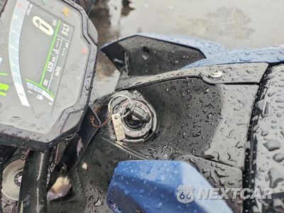 Zdjęcie 8 z 9 samochodu: 2022 KAWASAKI ZR900 VIN:JKAZR2F18NA041934 - miniatura